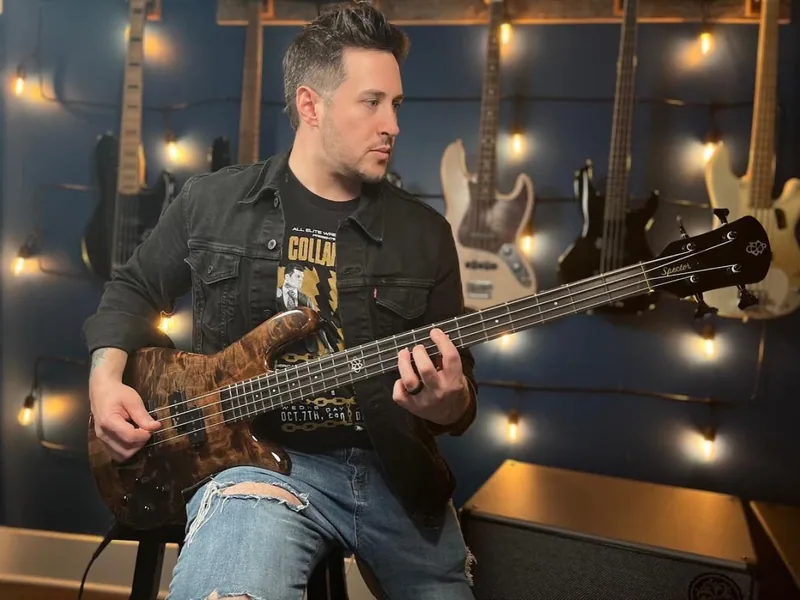 Matt Deis — Bass
